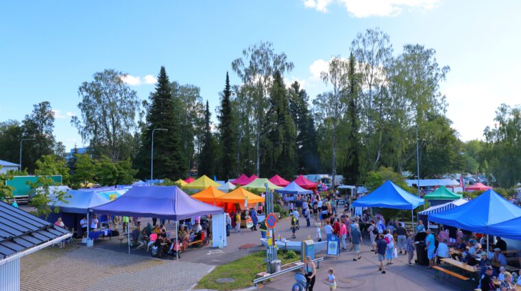 Sataman kalamarkkinat kesä 2024